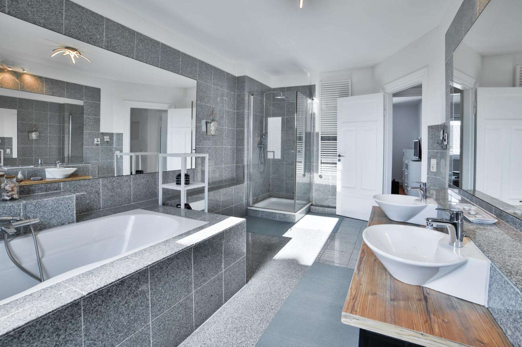 Exklusives Apartment Im Historischen Wohnhaus Mit Kamin, Bad & Viel Platz Bremerhaven Exteriér fotografie